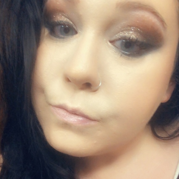 Heyyyy! I’m Amanda! - Picture 11 of 16